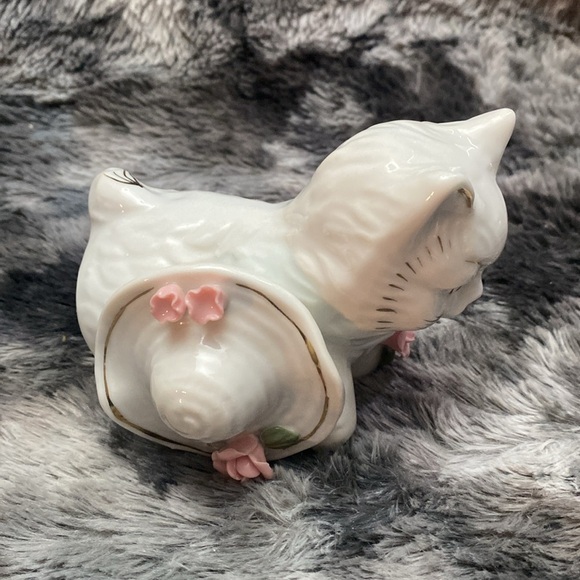 Vintage Cute Cat with Hat Porcelain Figurine - Picture 14 of 16